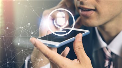 المساعد الصوتي.. هل يخترق القطاع المصرفي لتسديد المدفوعات وفتح حساب