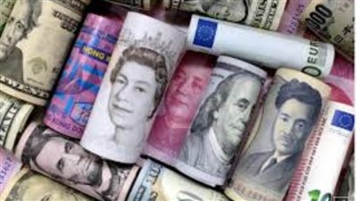 تباين اسعار العملات بنهاية تعاملات اليوم .. الدينار الكويتى يسجل 52.45 جنيه