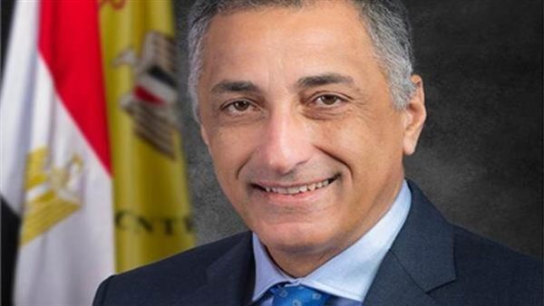 طارق عامر محافظ البنك
