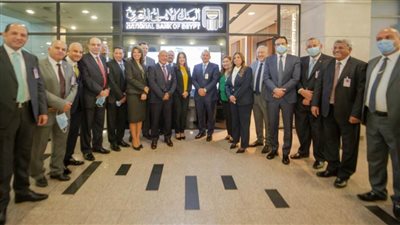 البنك الأهلي المصري يفتتح استراحة عملاء الاهلي بلاتينوم بمطار القاهرة الدولي