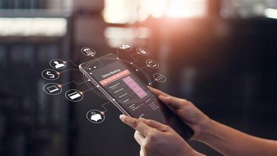 نصائح مهمة لحماية معاملاتك المالية عبر الإنترنت وتطبيقات الهاتف المحمول