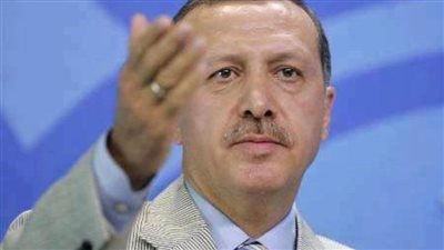 أردوغان يطيح بمحافظ البنك المركزي.. ويحمله مسئولية تدهور الليرة