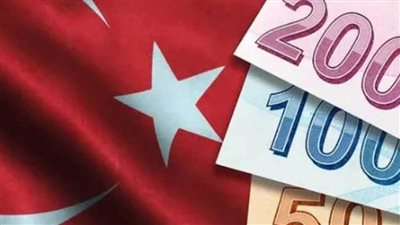 الليرة التركية تعاود الانخفاض وتفقد 0.6% من قيمتها