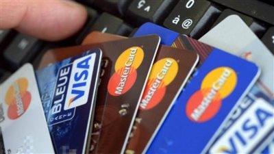 بطاقات البنك الأهلي المصري .. استرد 5% من مشترياتك 