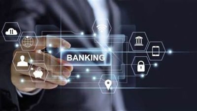 تعزيز الخدمات الرقمية وتسهيل إجراءات القروض.. عوامل جذب البنوك للعملاء الجدد