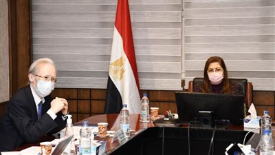 وزيرة التخطيط والسفير الياباني بالقاهرة يبحثان أوجه التعاون المشترك