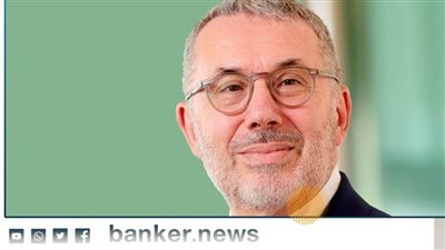 مجموعة انتيسا سان باولو تحصد جائزتي 