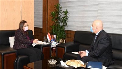 وزيرة التخطيط تبحث مع رئيس 