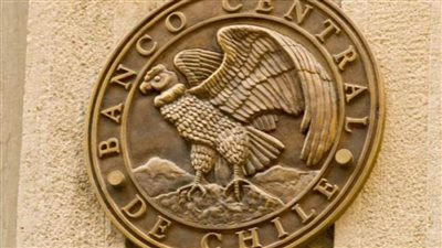 البنك المركزي التشيلي يعلن تعزيز الاحتياطيات بأكثر من 30٪