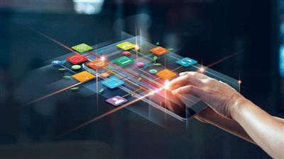 خبراء: رقمنة الخدمات المالية تساعد في تكافؤ الفرص