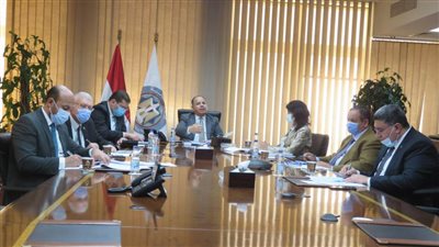 المالية: تشغيل مراكز الخدمات اللوجستية وتغطية ٩٥٪ من البضائع الواردة بمنظومة “النافذة الواحدة”