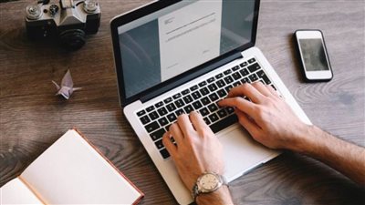 رغم المخاطر.. انخفاض الأرباح يجبر بعض البنوك على العمل عن بعد