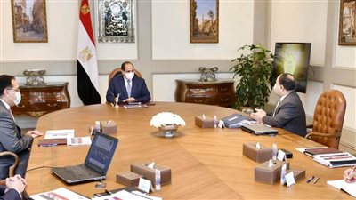 بشرى سارة.. السيسي يوجه بزيادة المرتبات بإجمالي ٣٧ مليار جنيه ورفع الحد الأدنى للأجور لـ٢٤٠٠ جنيه