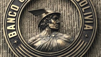 مقاضاة المحافظ السابق للبنك المركزي في بوليفيا بسبب قرض صندوق النقد الدولي