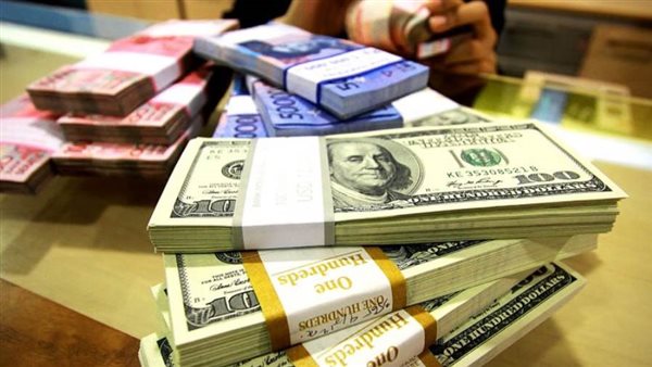 الدولار أمام الدينار