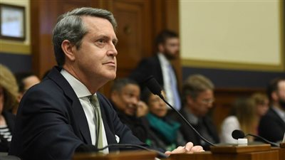 رئيس مجلس الاستقرار المالي: المؤسسات غير المصرفية مصدرا للاستقرار