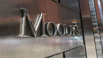 موديز: تراجع عجز ميزانية السعودية بسبب ارتفاع أسعار النفط