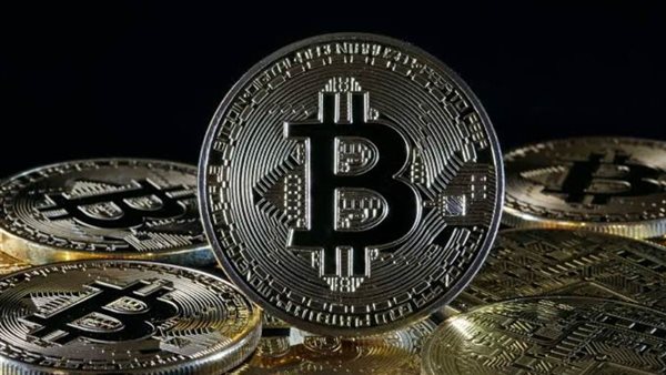 سعر البيتكوين فولت