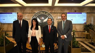 الرقابة المالية توافق على أول إصدار من السندات الخضراء للشركات بـ100 مليون دولار لـCIB