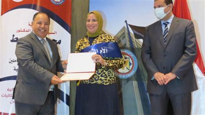 وزير المالية: تمكين الكفاءات النسائية بالمواقع القيادية لتحقيق المستهدفات الاقتصادية