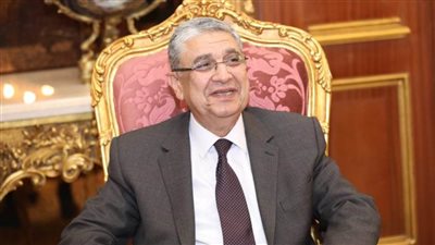 الكهرباء: 4 مليارات جنيه استثمارات مشروع طاقة الرياح بمجمع خليج السويس على البحر الأحمر