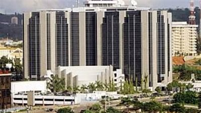 البنك المركزي النيجيري يشجع المواطنين على استخدام العملات المشفرة CBDC