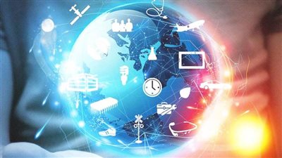 إطلاق قمر صناعي وتوطين التقنيات الرقمية.. جهود مصر  لتحقيق ازدهار الثورة الصناعية الرابعة