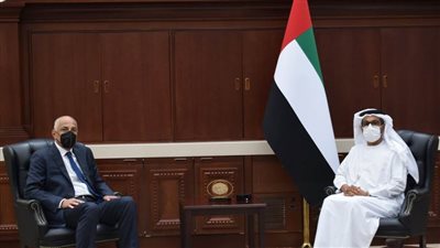 محافظ البنك المركزي المصري يبحث مع مدير عام صندوق أبوظبي للتنمية سبل تطوير التعاون في المجالات الإقتصادية