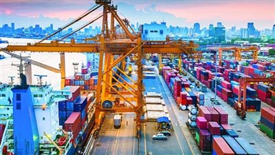 توقعات بنمو حجم التجارة العالمية بنسبة 10.8% في 2021