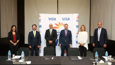 بنك المشرق – مصر و فيزا يوقعان اتفاقية تعاون  بهدف التوسع فى مجال المدفوعات 