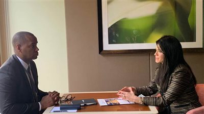 ضمن منتدى بلومبرج.. وزيرة التعاون الدولي تبحث تعزيز التعاون مع رئيس هيئة الاستثمار في أنجولا