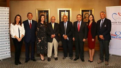 فريق مؤسسة كريدي اجريكول يزور مركز أسوان للقلب