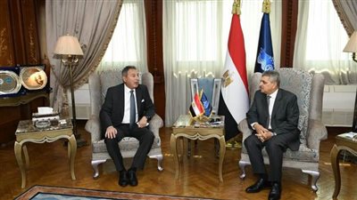 إشادة من رئيس قناة السويس ببنك مصر: أحد الصروح الوطنية الفاعلة بالاقتصاد المصري