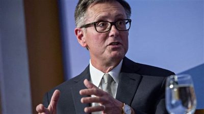 نائب رئيس مجلس الاحتياطي الفيدرالي يعلن تنحيه عن منصبه