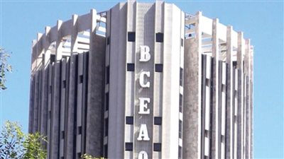 البنك المركزي لغرب إفريقيا يجمد أصول مالي