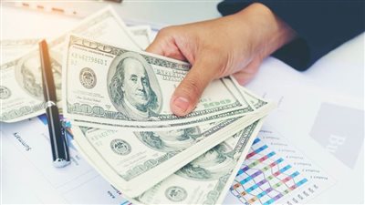 رائد أعمال: مفتاح محو الأمية المالية 