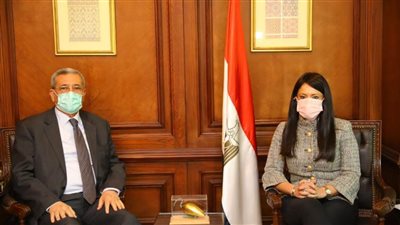 وزيرة التعاون الدولي تبحث مع سفير الجزائر العلاقات الاقتصادية المشتركة بين البلدين