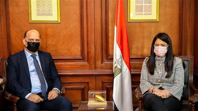 وزيرة التعاون الدولي تبحث مع سفير تونس تطوير العلاقات الاستراتيجية بين البلدين