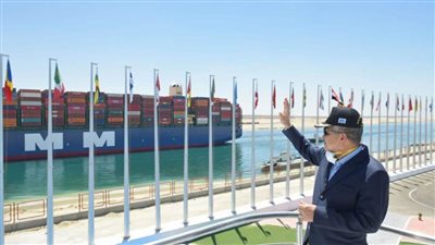 رئيس قناة السويس: بدء تطبيق زيادة رسوم عبور السفن في ظل تعافى التجارة العالمية والنقل البحري