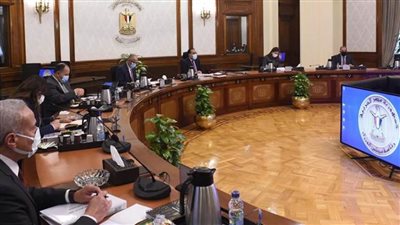 بالصور..رئيس الوزراء يترأس الاجتماع الثاني للمجلس التنسيقي للسياسات النقدية والمالية