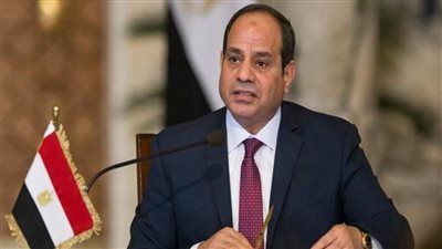 السيسي يكلف بتوسيع قاعدة الملكية في البورصة المصرية وجذب الاستثمارات المباشرة 