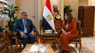 منال عوض تضع خطة تطوير قنا.. مدن ذكية واستثمارات وفرص عمل جديدة