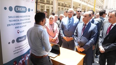 شهادة تدريب وفرصة عمل.. وزارة العمل تفتح أبواب المستقبل لخريجي 
