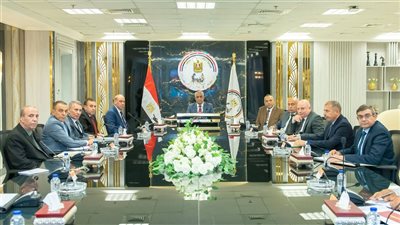 بتوجيهات رئاسية.. الإنتاج الحربي يسرع تنفيذ مشروعات 