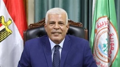حقيقة تصدير الفحم من الأشجار المقطوعة.. نقيب الزراعيين يحسم الجدل بالأرقام