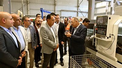 مدبولي: توطين الصناعات الهندسية المتقدمة يدعم تنفيذ المشروعات القومية 