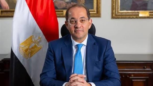 وزير المالية أحمد كوجك     