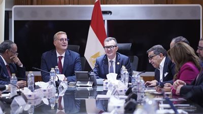 قطاع البترول في طريقه للتعافي.. نمو التكرير 22.4% وزيادة الإنتاج على رأس الأولويات
