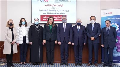 4 يشهدون مراسم توقيع مذكرة تفاهم لإنشاء أول منصة لمجالس المهارات القطاعية في مصر