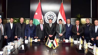 رئيس هيئة الاستثمار يبحث مع وفد جمعية رجال الأعمال الأردنيين فرص الشراكات الاستثمارية